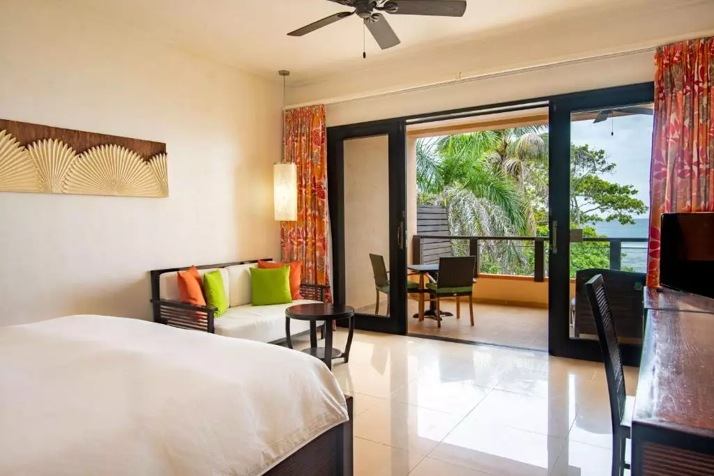DoubleTree by Hilton Seychelles Allamanda Resort